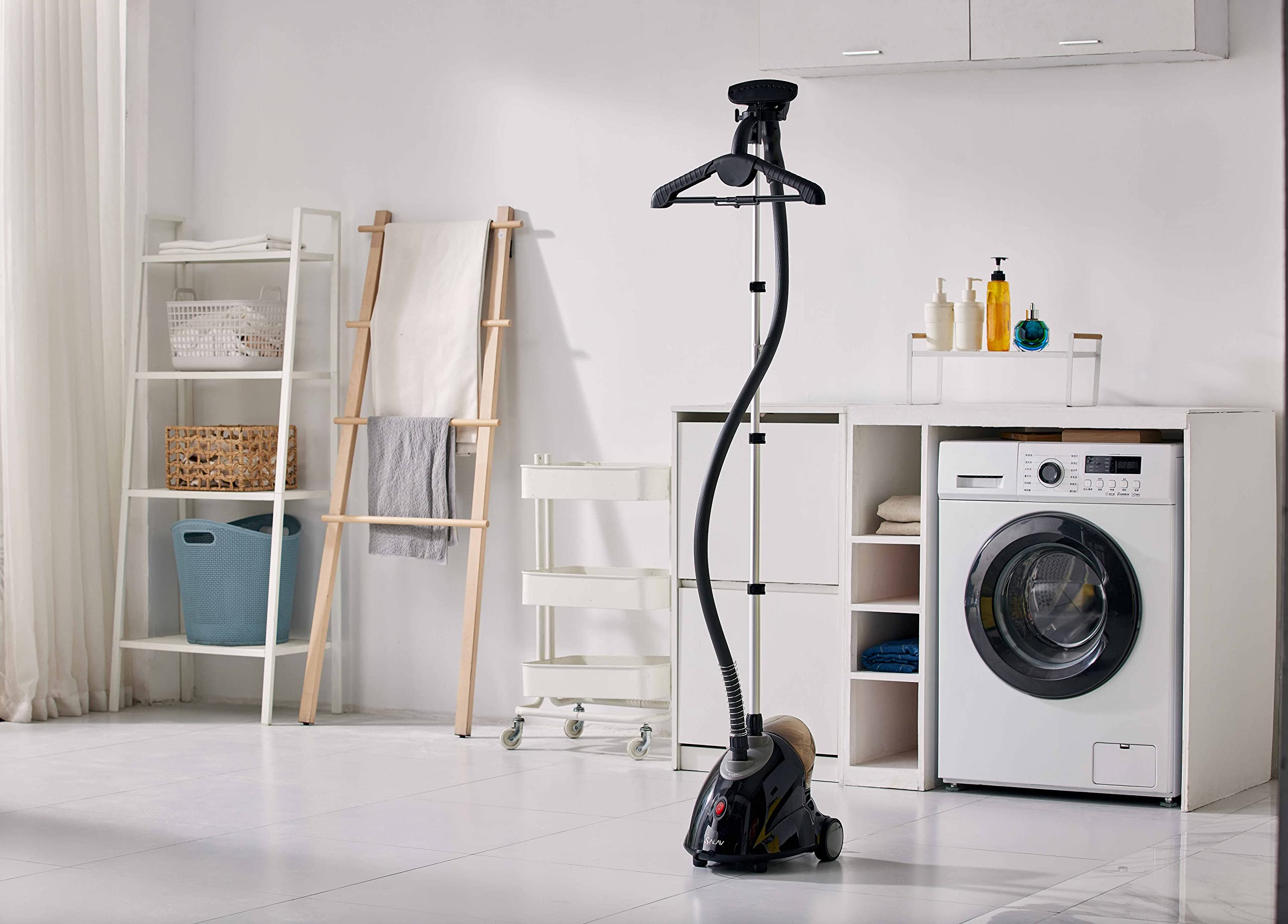 SALAV GS18-DJ foldable hanger and telescoping pole simplify storage after chores.