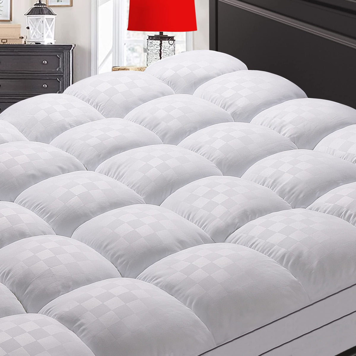 SameBed full topper with square jacquard surface for soft, breathable comfort.