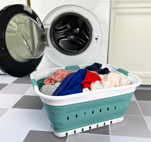 SAMMART 42L basket stores toys neatly to tidy playrooms.