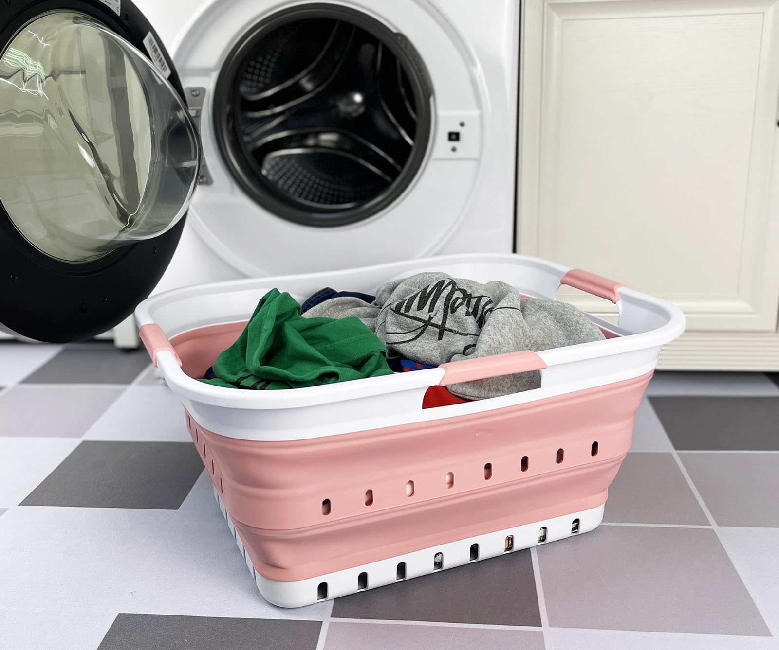 SAMMART trunk-storage friendly basket fits in car for on-the-go organization.