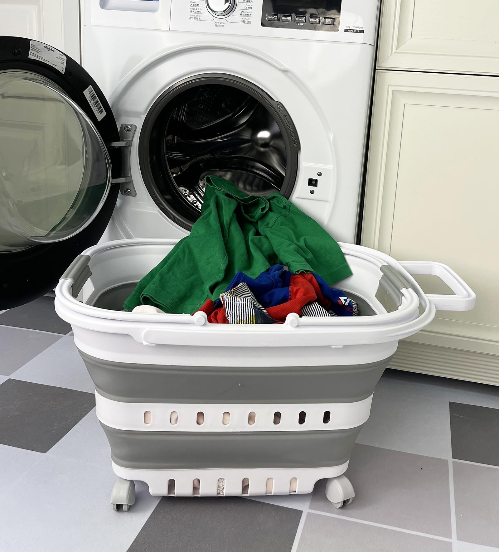 Sammart ideal for car trunk storage and travel organization.