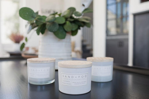 Sand + Fog California Beach House candle two-wicks deliver a balanced scent throw.