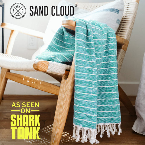Gocek Mint fast-drying Turkish towel for quick beach drying.