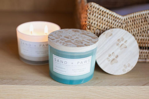 Sand + Paws cotton lead-free wicks ensure a clean, even burn for consistent scent