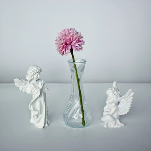 Sandraheer small bud vase for elegant centerpiece styling