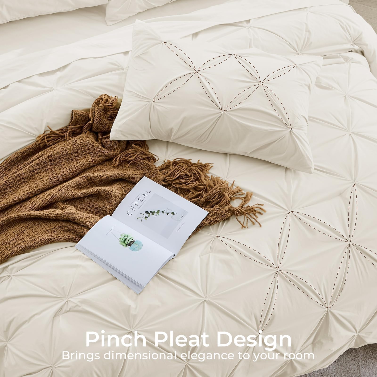 Sasttie ultra-soft microfiber fabric feels gentle for year-round comfort.