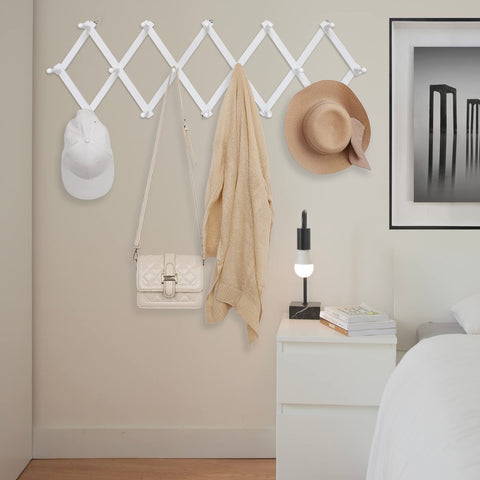 SCUNDA multipurpose hanger organizes bags, leashes, and hats neatly