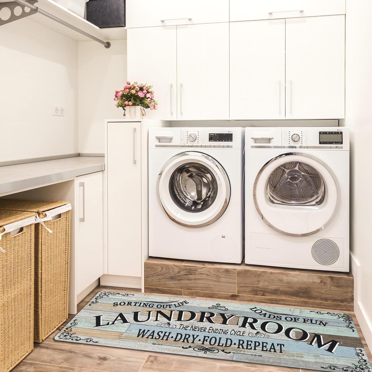 sdhinlwo rubber backing non-slip texture keeps rug securely in place.