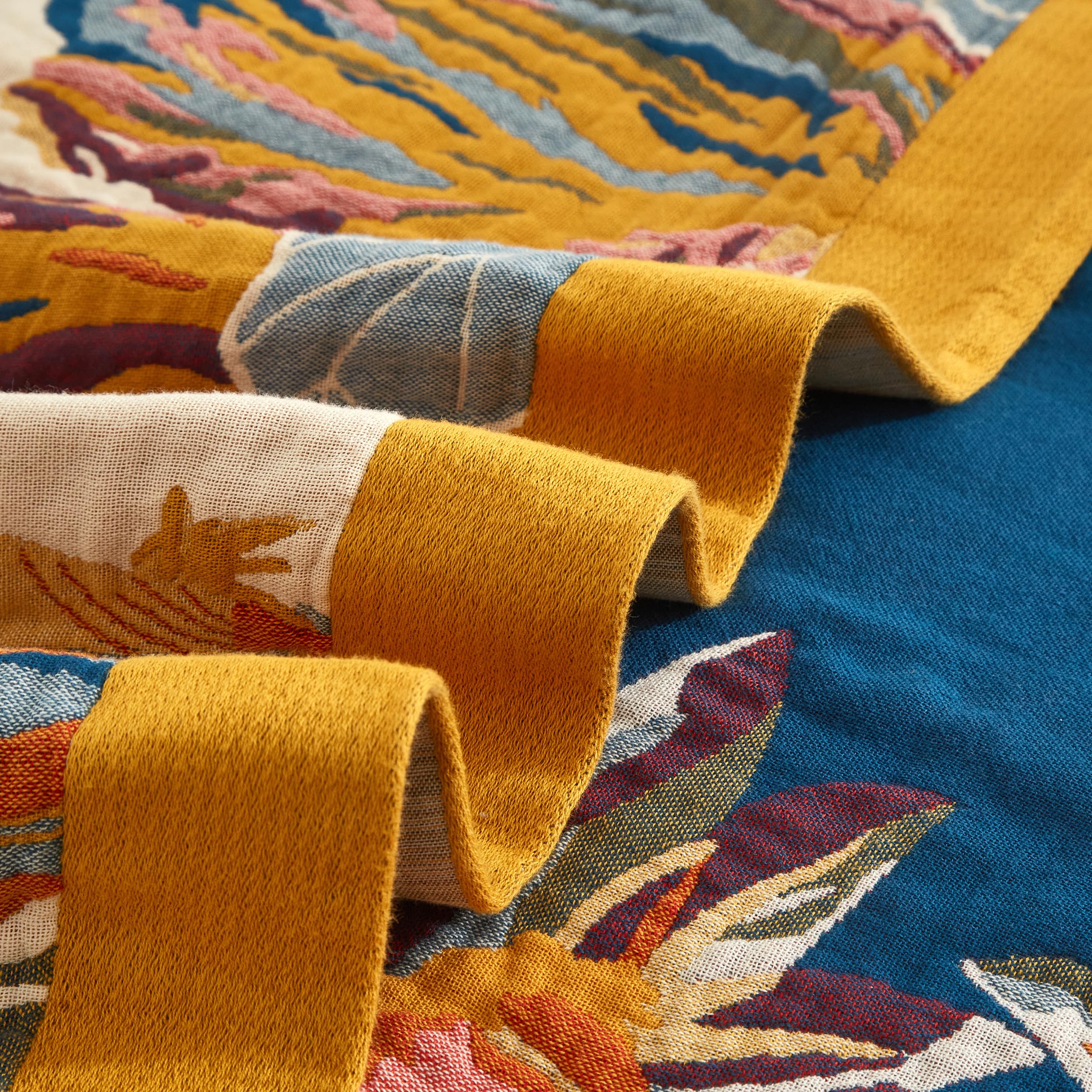 SE SOFTEXLY boho blanket ideal as a thoughtful gift