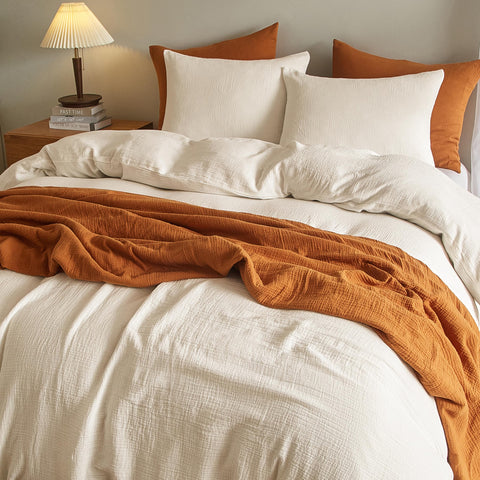 SE SOFTEXLY envelope pillowcase close-up for neat, easy pillow access.