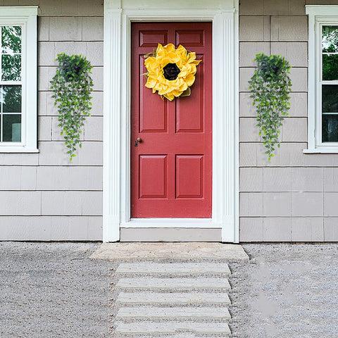 Season 2 Season decor for office and indoor/outdoor spaces.