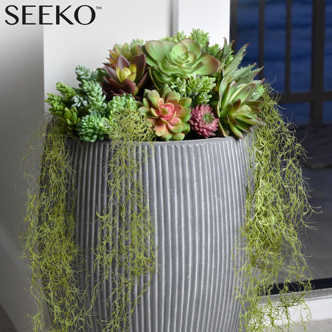 SEEKO Succulents moss basket arrangement for decorative displays.