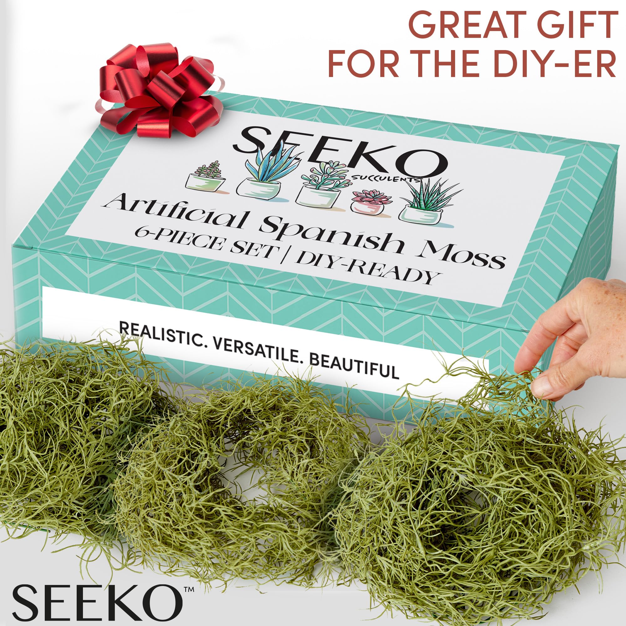 SEEKO Succulents moss centerpiece for weddings and seasonal decor.