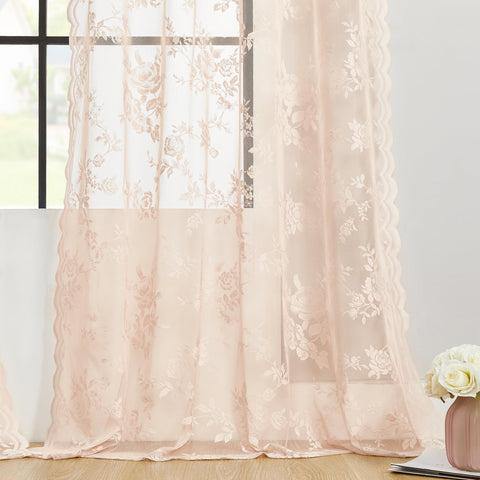 SEEKRIGHT decorative edge trim enhances a vintage Victorian-inspired look.
