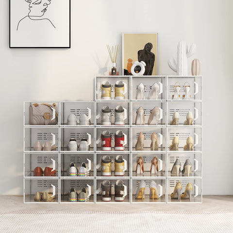 SEE SPRING ventilation holes keep storage boxes fresh between uses.