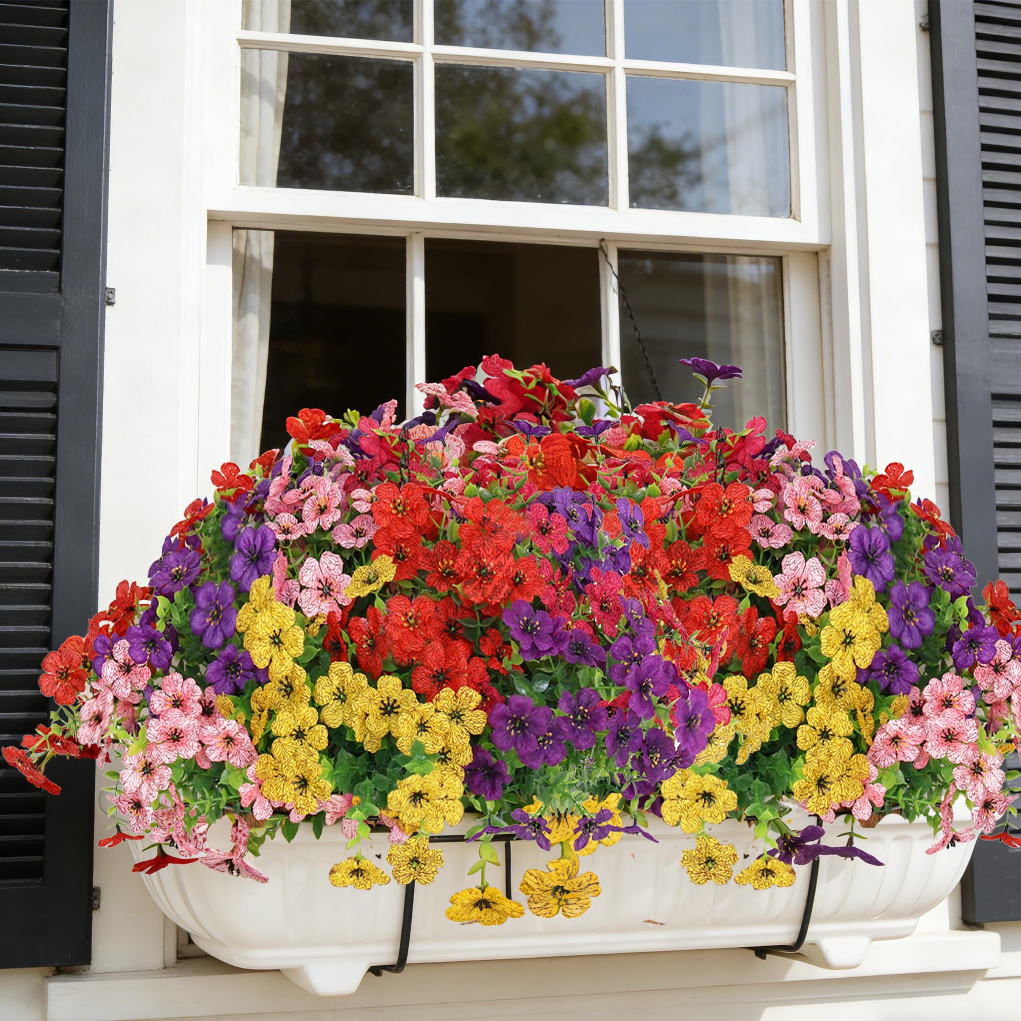 Senjie durable plastic flowers shown in a close-up detail view.