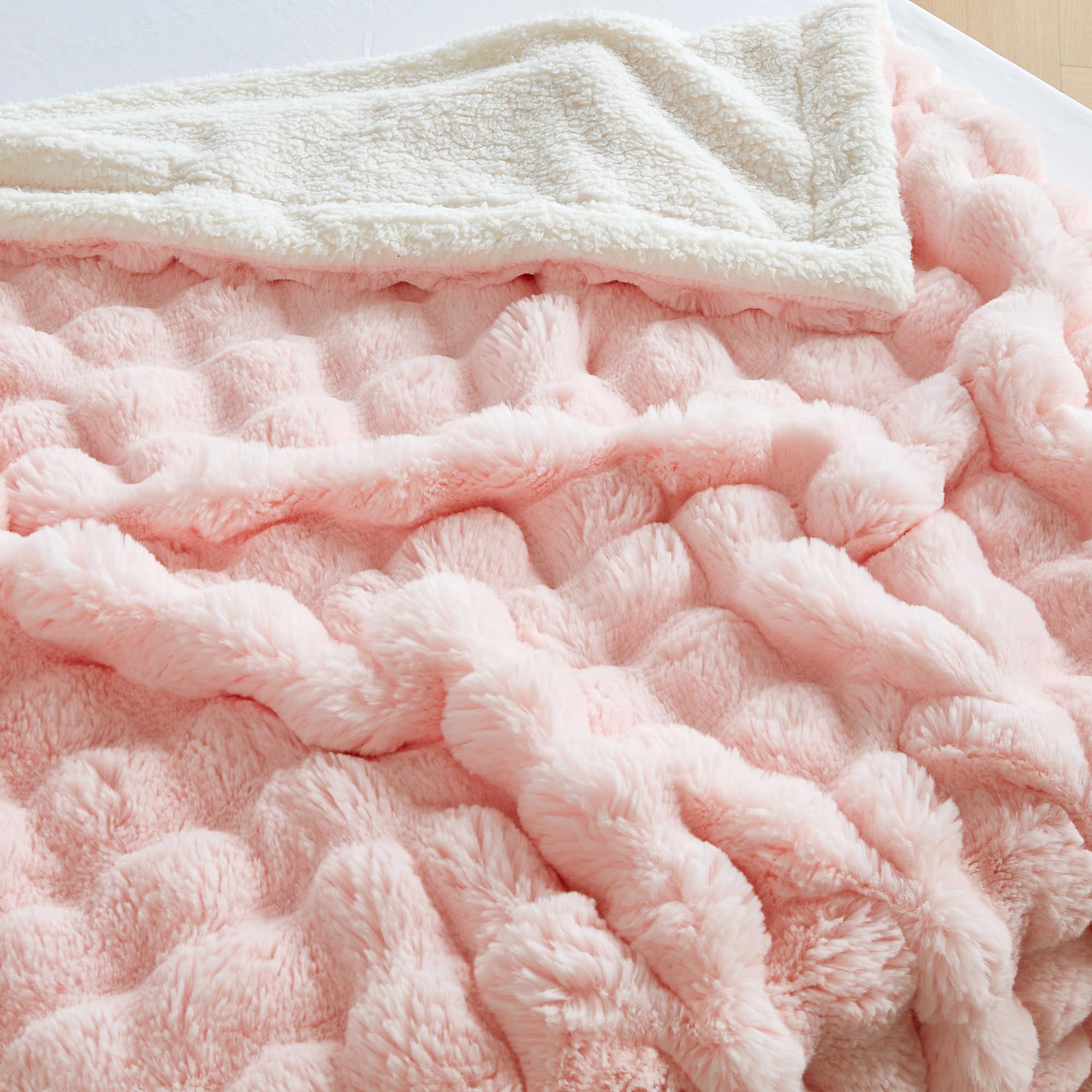 Serenhom vacuum-sealed packaging may fluff up after washing