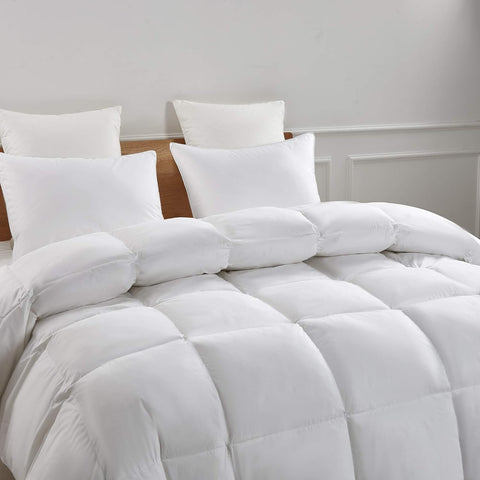 Serta corner loops anchor the duvet cover for secure fit