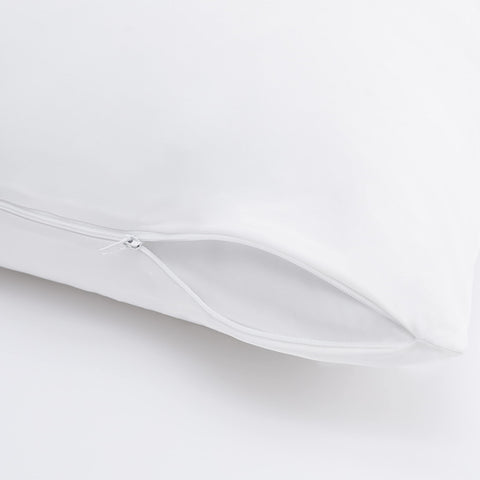 Serta Power Chill zipper close-up highlighting stain release and easy cleanups.