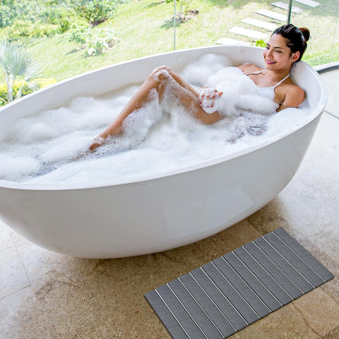 Setguopal bath mat for tub and shower enhances safety with less slipping.