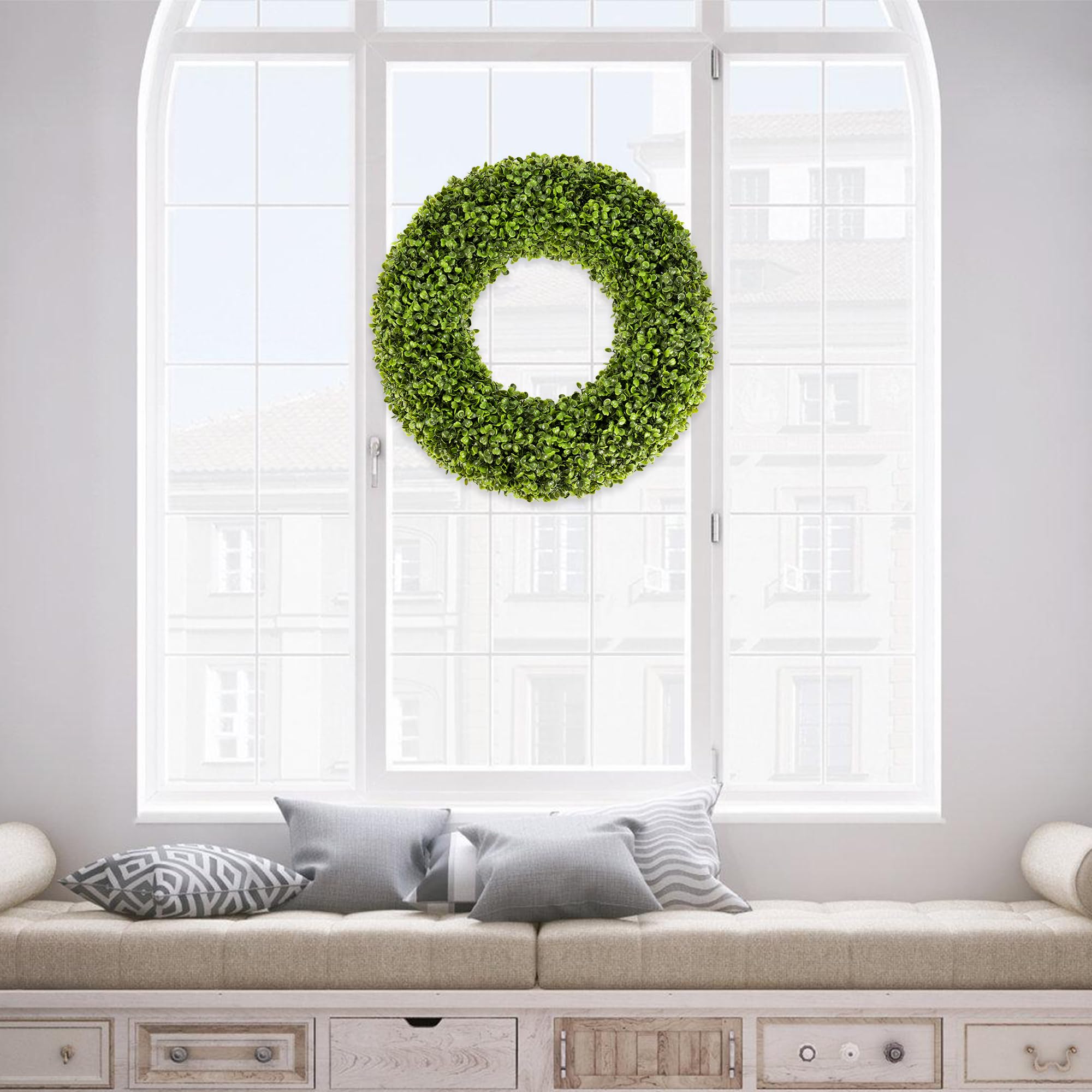 SEVENLOVE Boxwood wreath around 20 inches in diameter for balanced porch decor