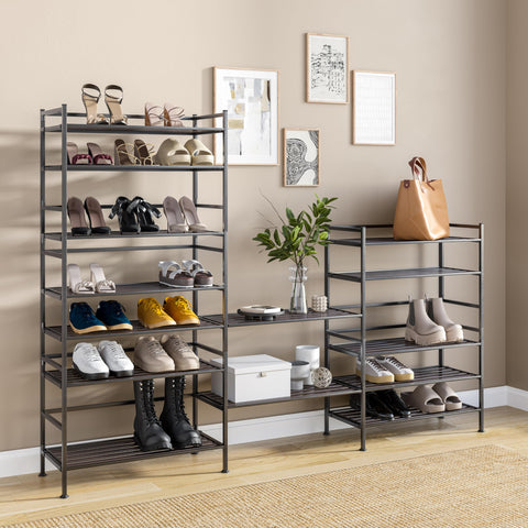 Versatile placement in closet, bedroom, or entryway with this rack