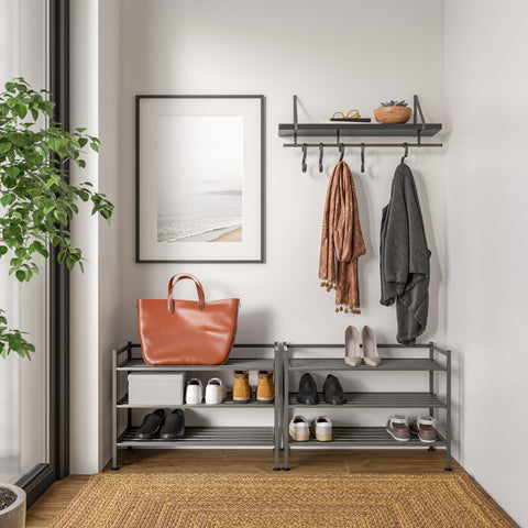 Seville Classics sturdy steel frame ensures durable daily use