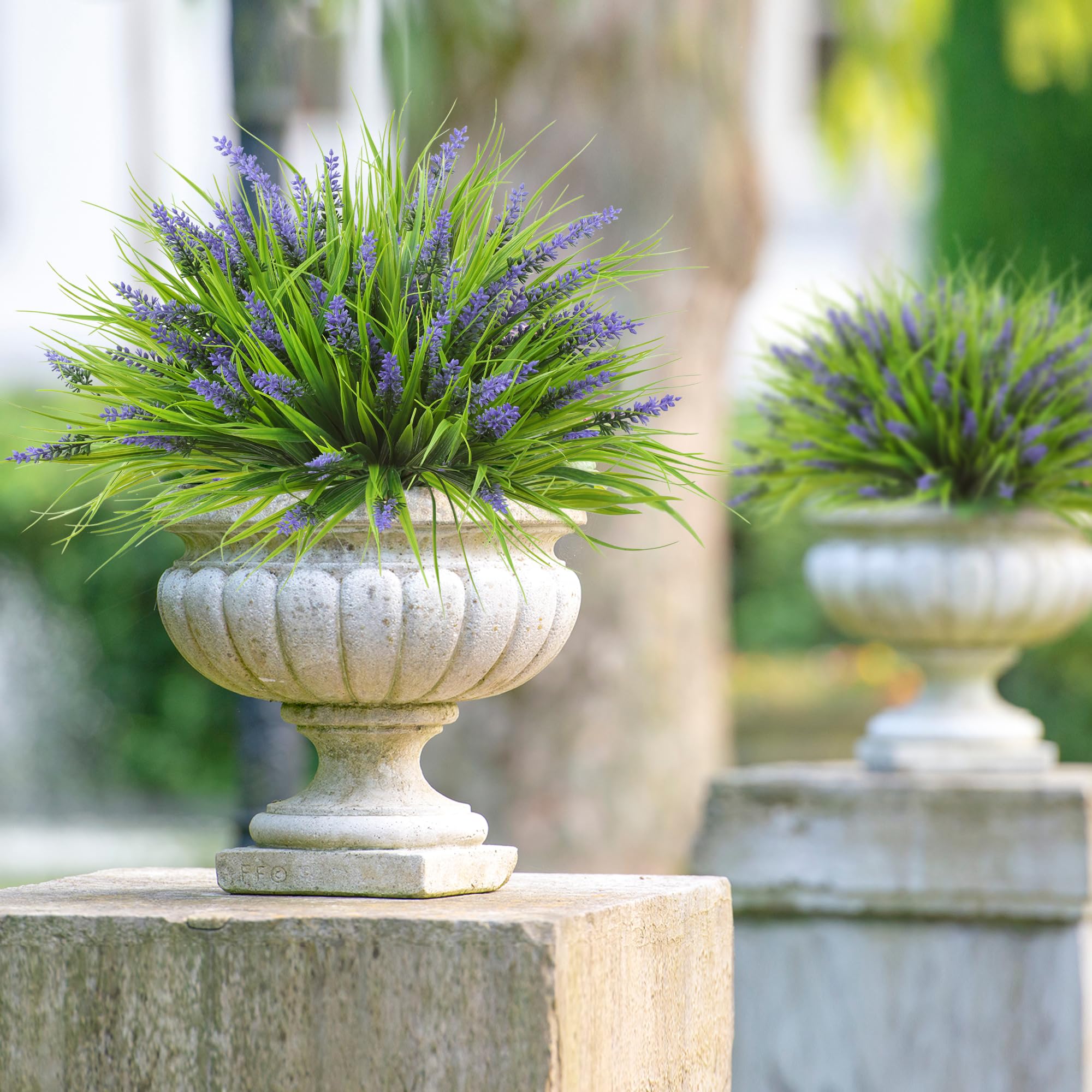 Sggvecsy 14.5-inch artificial plants for versatile arrangements.