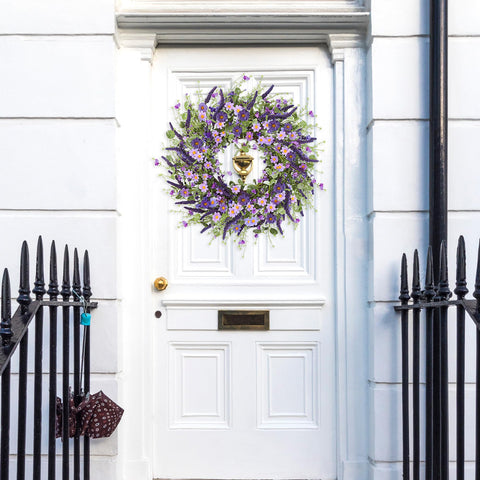Sggvecsy grapevine base wreath demonstrates sturdy foundation