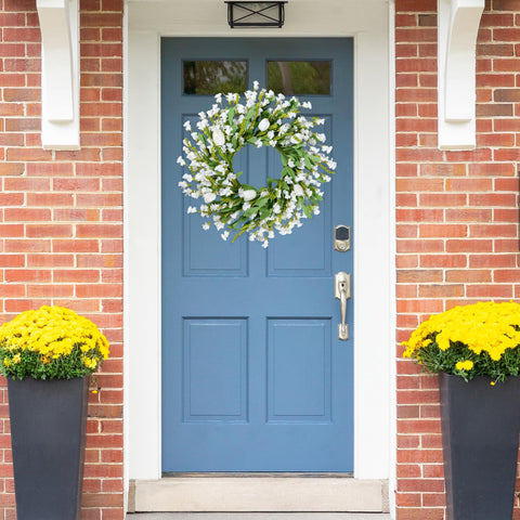 Sggvecsy white tulips detail enhances entryway with lifelike petals