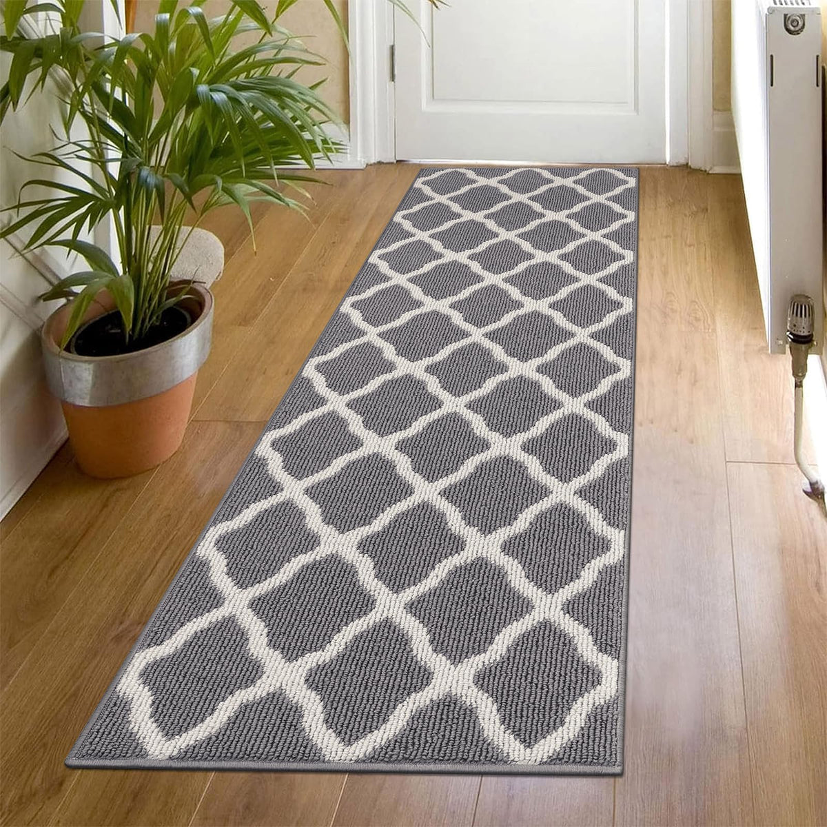 SHACOS washable runner rug front view with dirt-trapping loops for entryways