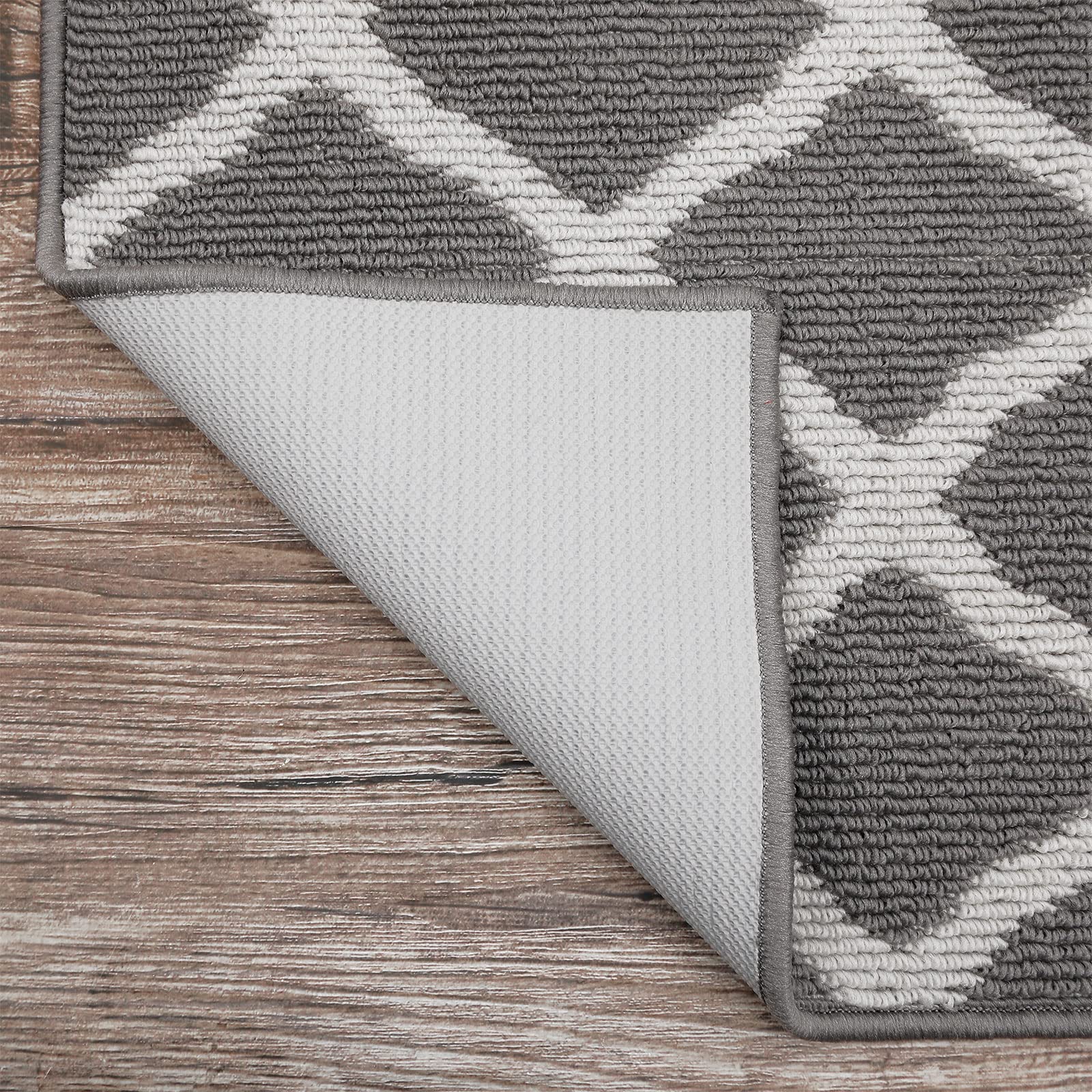 SHACOS stain and fade resistant rug used in indoor outdoor style scenarios