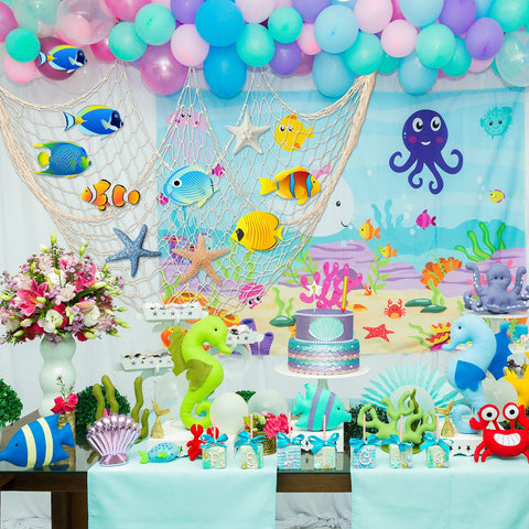 Shappy fishnet decor for DIY photo wall and balloon arch.