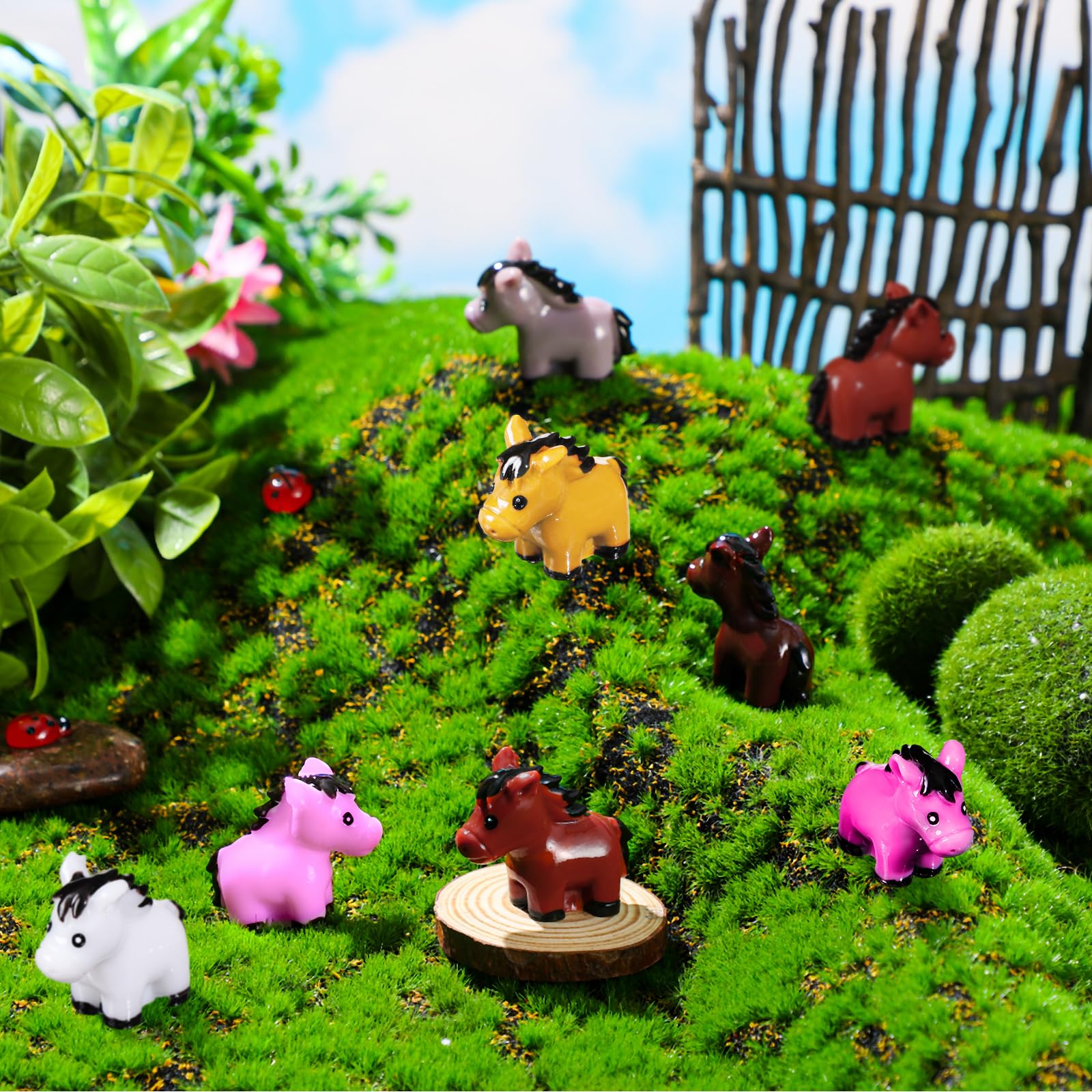 Shappy colorful resin horse figurines ideal for terrarium and garden use.