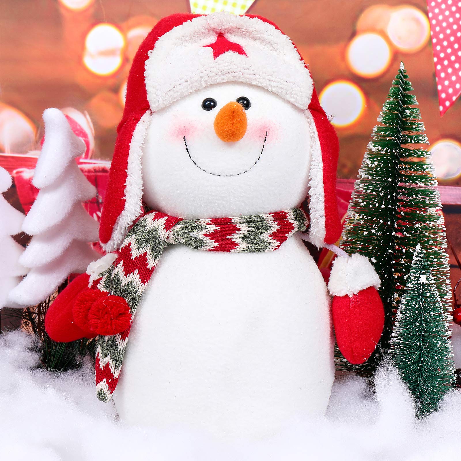 Shappy white fluffy snow bags are soft and reusable.