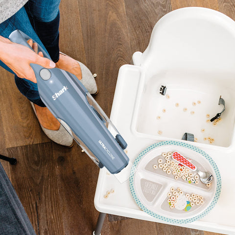 Shark CH900WM handheld cleaning head reaches tight spaces.