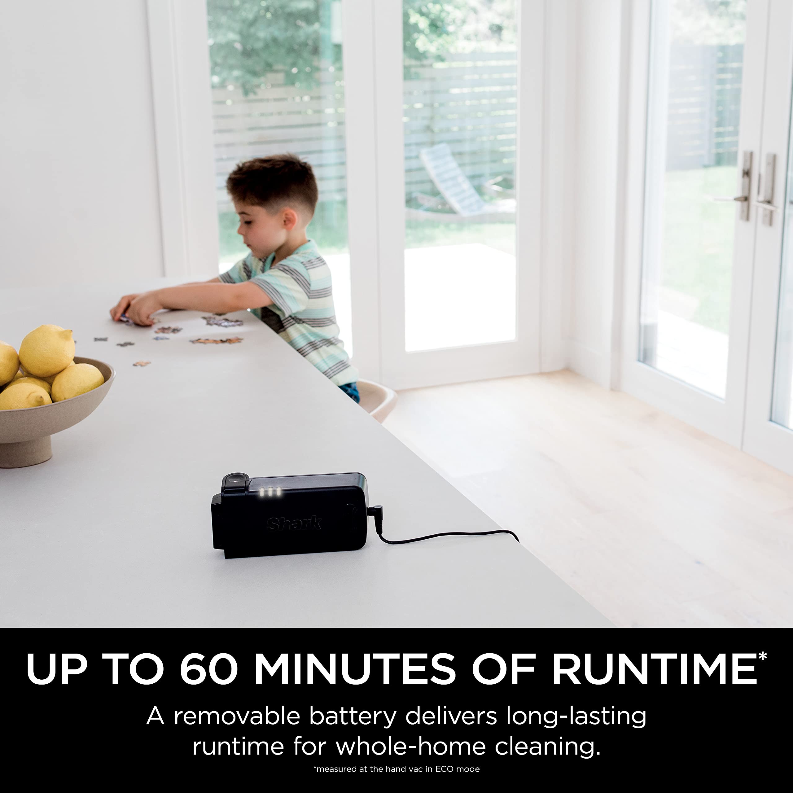 Shark Vertex Pro runtime display showing battery status and mode.