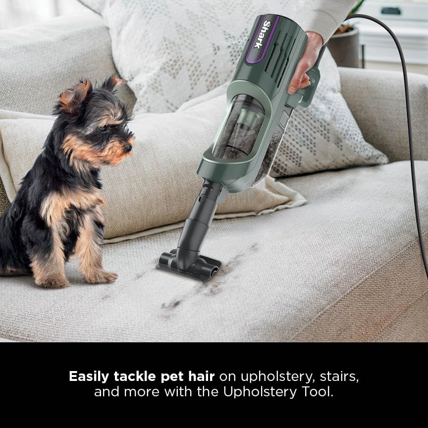 Shark Detect Ultralight ultra-lightweight design makes carrying between rooms effortless.