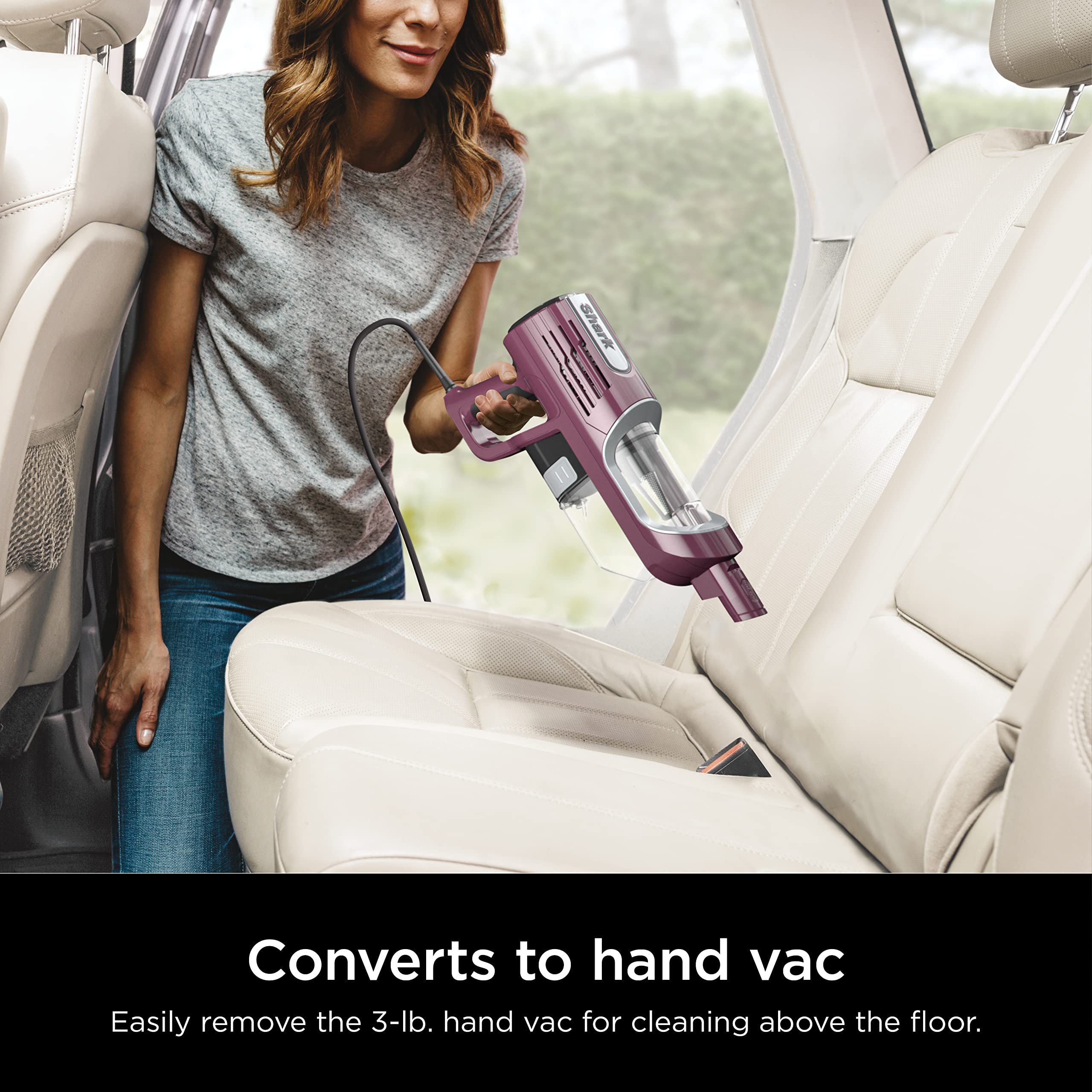 Shark HZ702 self-cleaning brushroll removes pet hair during vacuuming
