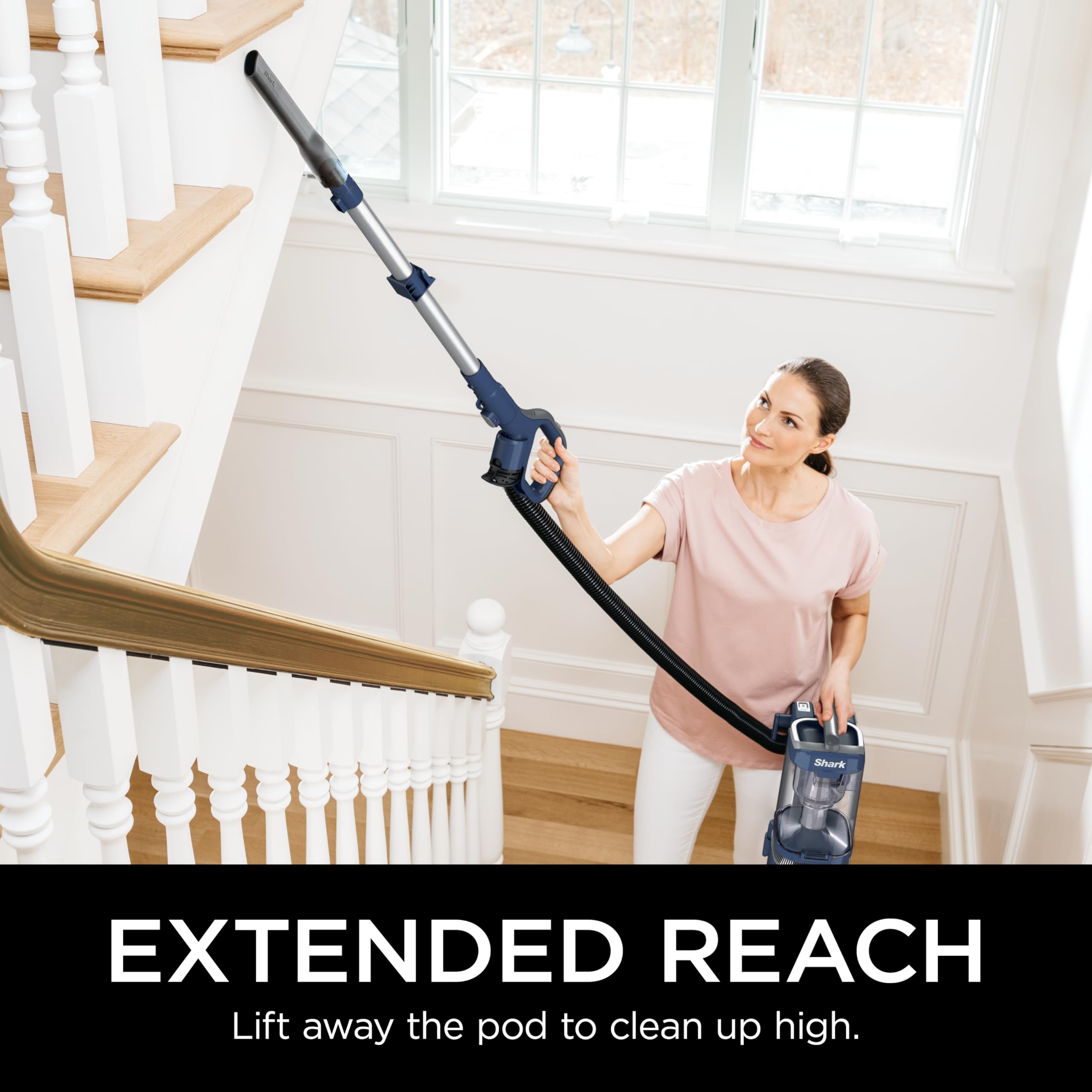 Lightweight versatility across cleaning modes for whole-home use