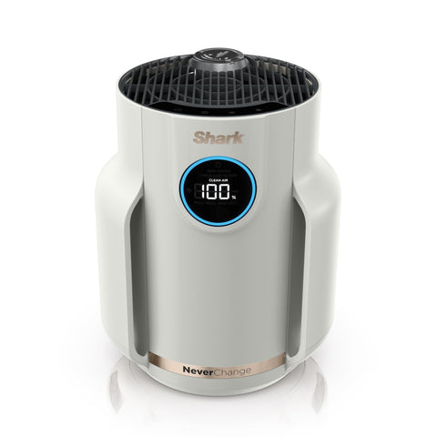 Shark NeverChange Compact Pro display shows real-time air quality improvements for easy monitoring.