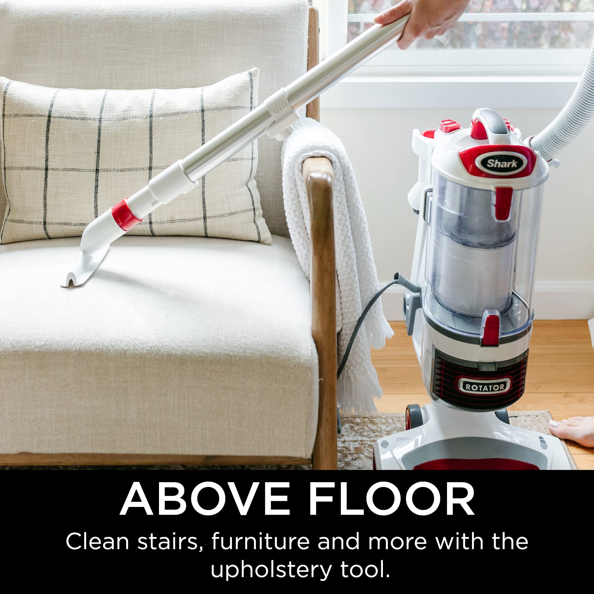 Shark NV501 dusting brush cleans delicate surfaces such as blinds and lampshades.