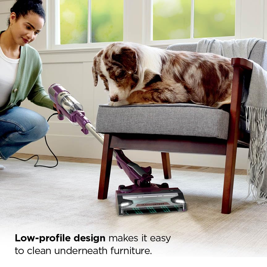 Shark PowerDETECT floor-detect-sensor highlighting automatic floor-type sensing.