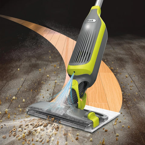 Shark VACMOP cordless lightweight design allows easy maneuverability.