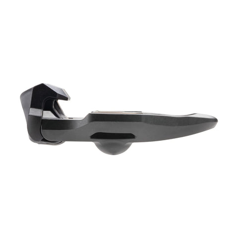 SHIMANO ULTEGRA PD-R8000 carbon body reduces weight while maintaining stiffness
