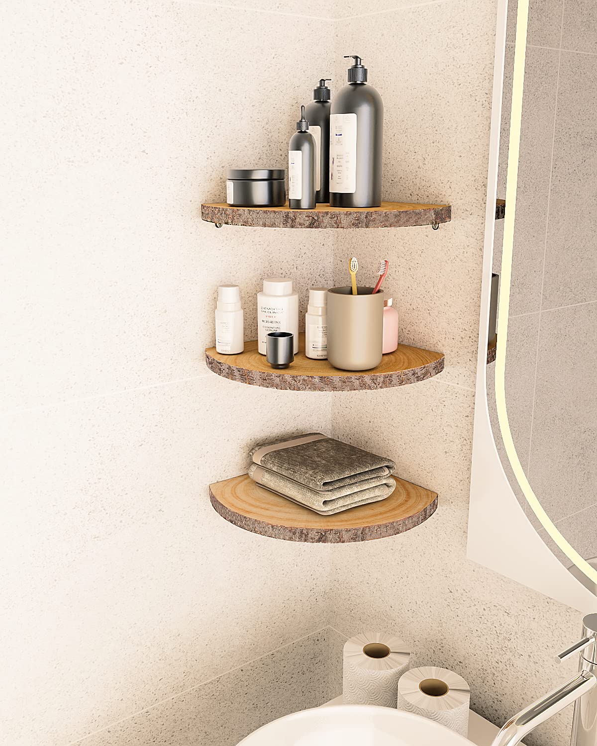 ShineZoom decor with plants shows versatile styling options