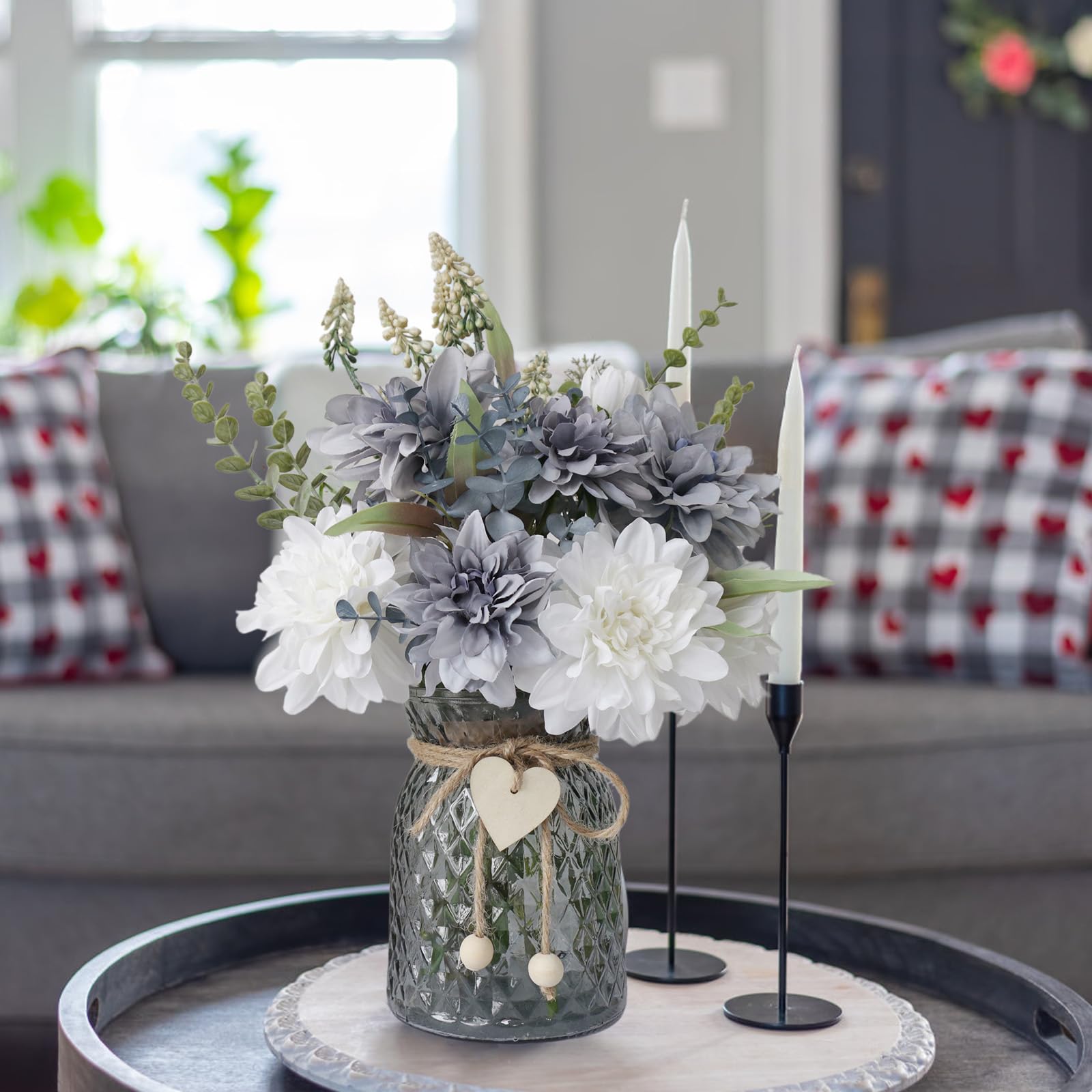 SHINFHOMF wooden flower arranger with seven holes stabilizes arrangement