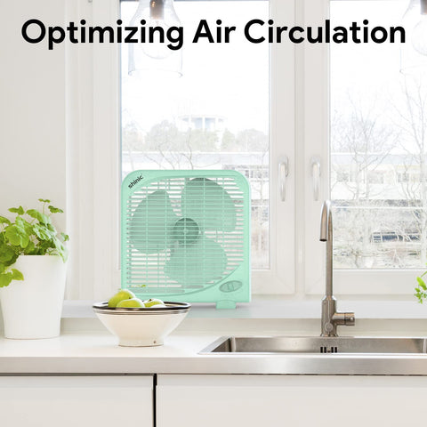 Shinic 10-inch tabletop fan with compact dimensions fits desks and shelves.