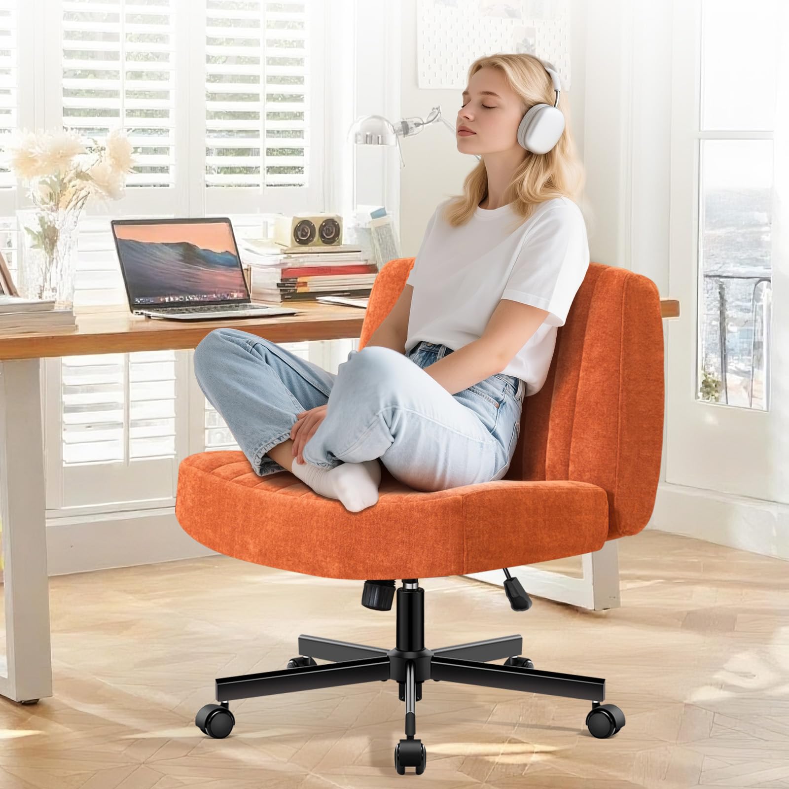Shipborne chair weight capacity up to 330 pounds supports sturdy use.