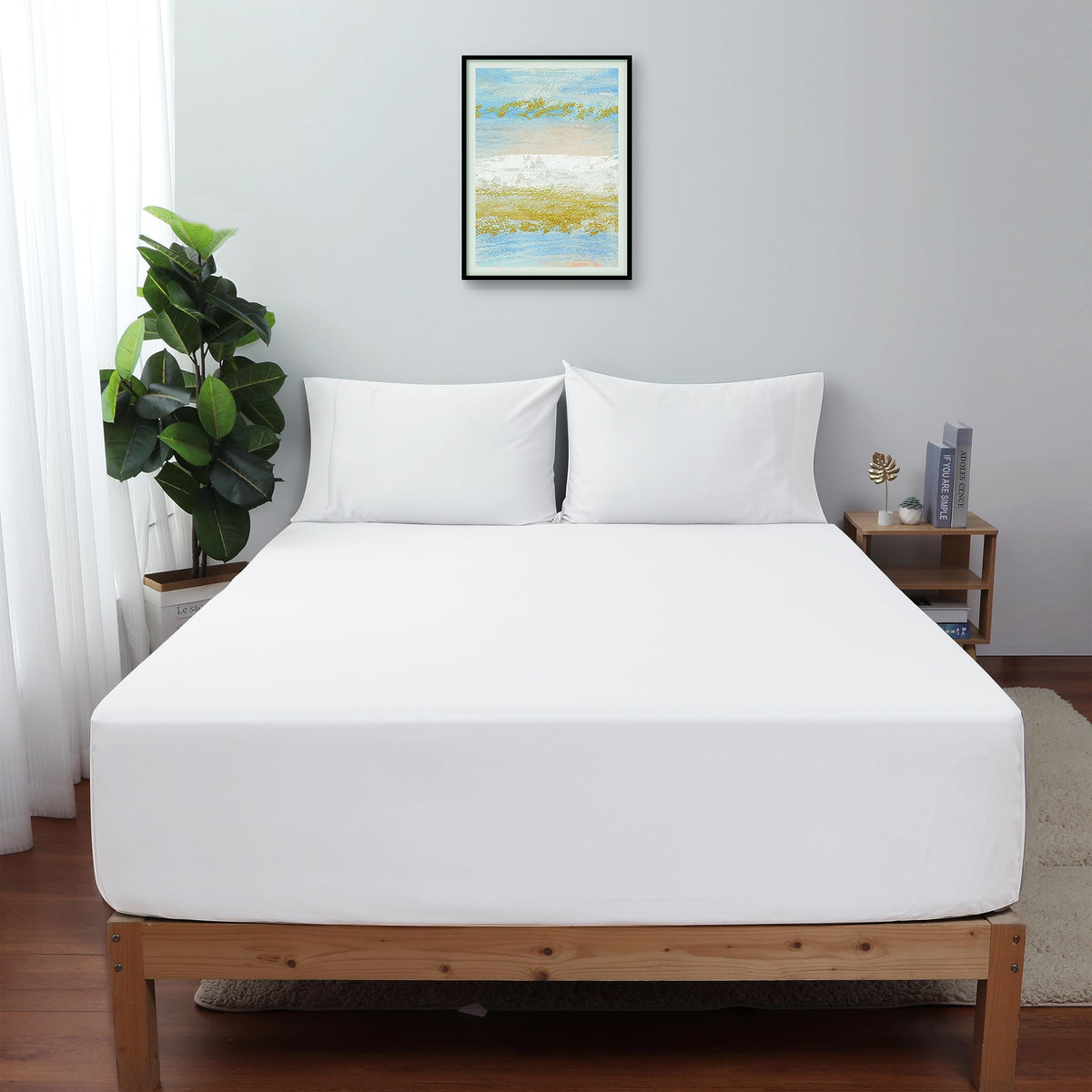 Shunjie.Home king-size fitted sheet in white, 600 TC Egyptian cotton, for luxurious softness.